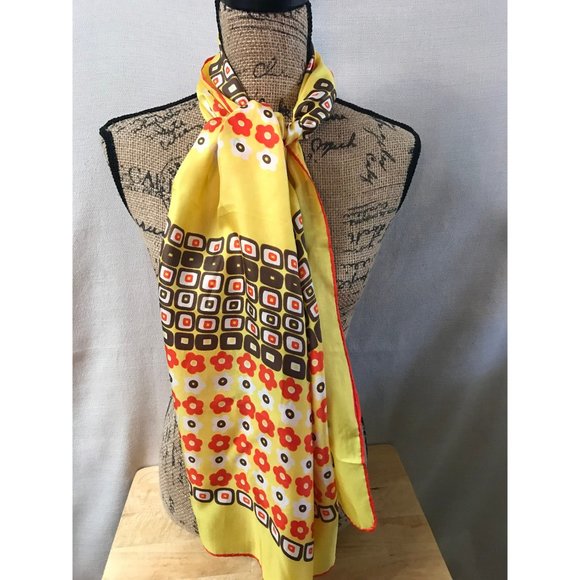 Vintage Echo Yellow Flower Power  100% Silk Scarf - Picture 3 of 6